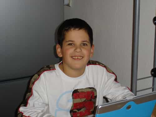 Baby mit Autismus